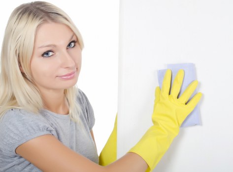 Professional builders clean in Lambeth with attention to floors and fixtures